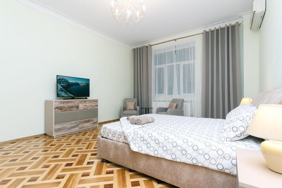 2 Bedroms Right Near Khreashatik Киев Экстерьер фото